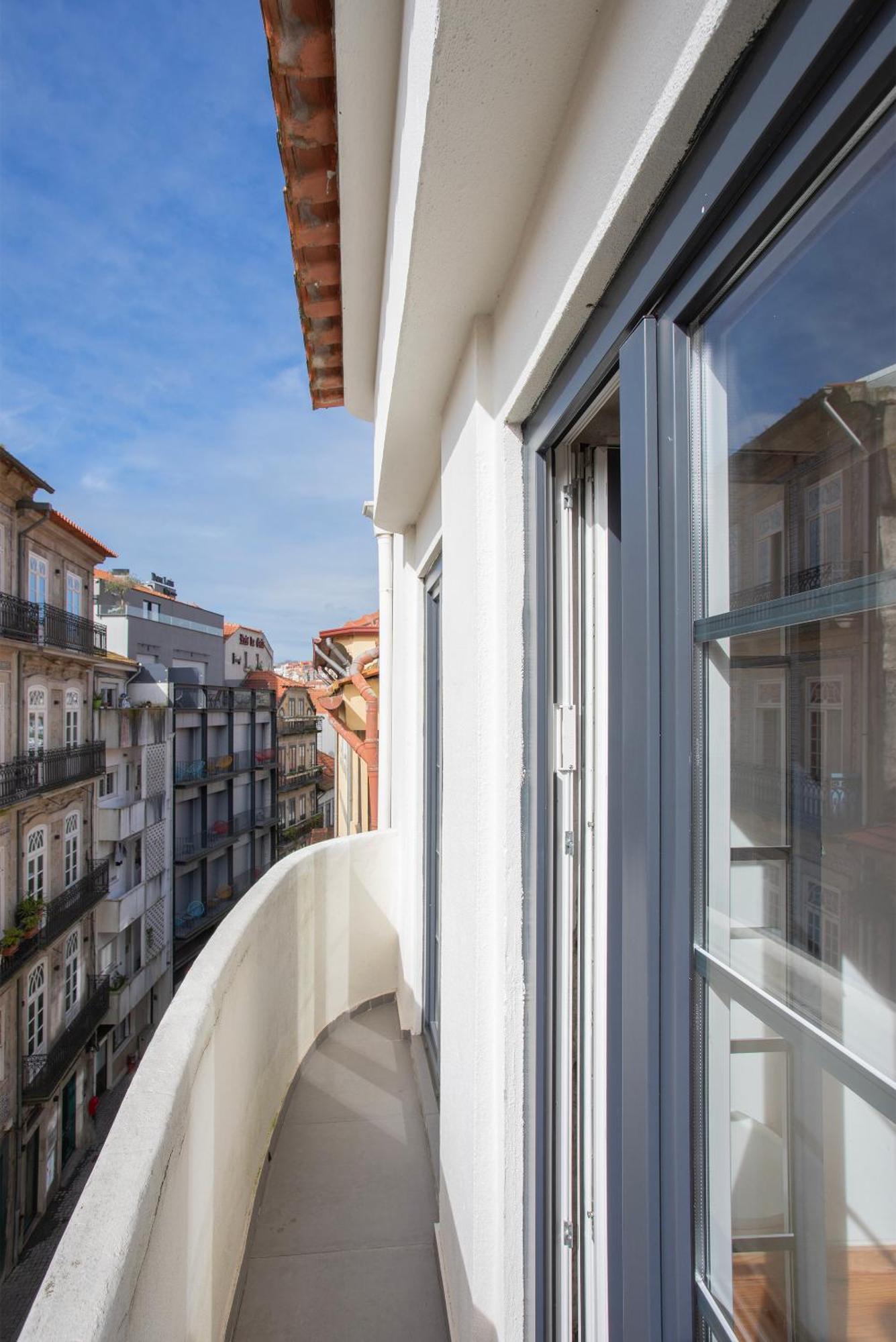 Liiiving In Gaia - Casa Da Vinha Apartments บีลาโนวาเดกายา ภายนอก รูปภาพ