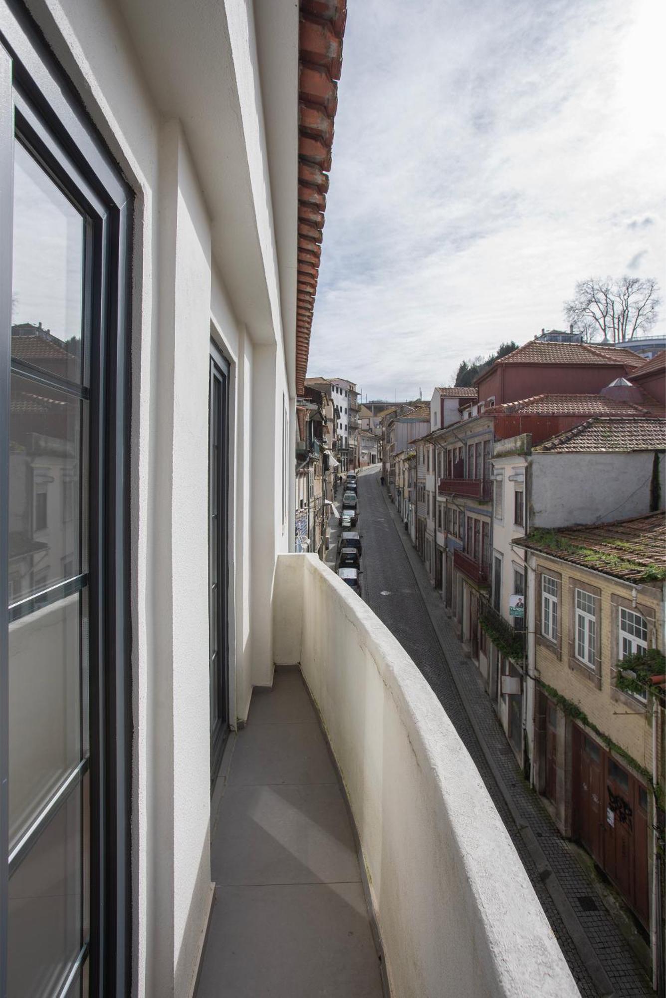 Liiiving In Gaia - Casa Da Vinha Apartments บีลาโนวาเดกายา ภายนอก รูปภาพ